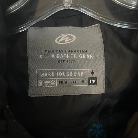 4/$20 Black Puffer Jacket - Picture 2 of 3